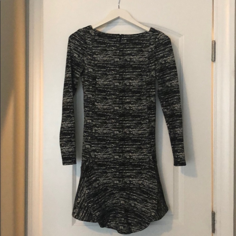 Banana Republic long sleeve black/white dress